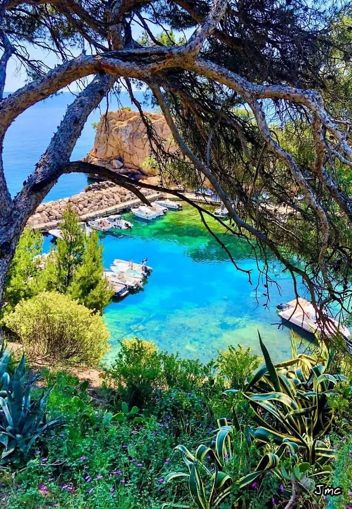 Villa Calanques Ensues-la-Redonne 0*,  Francja